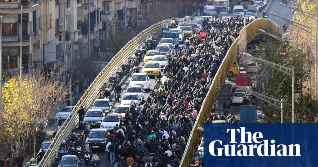 Calls for the Mullahs' Ouster: Economic Turmoil Leads to Largest Protests in Iran Since 2022