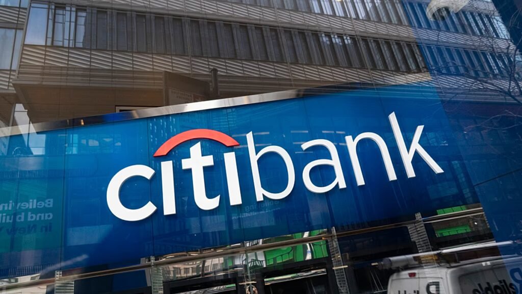 Citi moves nearer to leaving Russia, preparing for a loss exceeding €1 billion.