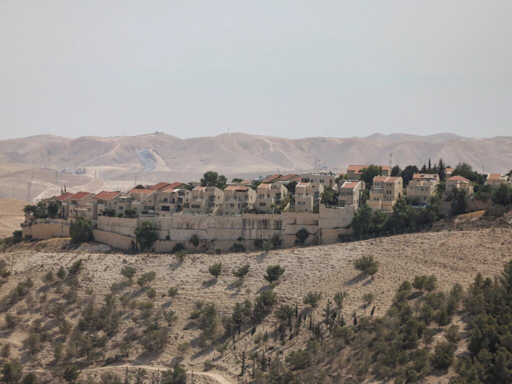 European countries and Canada condemn Israel's new unlawful settlements in the West Bank.
