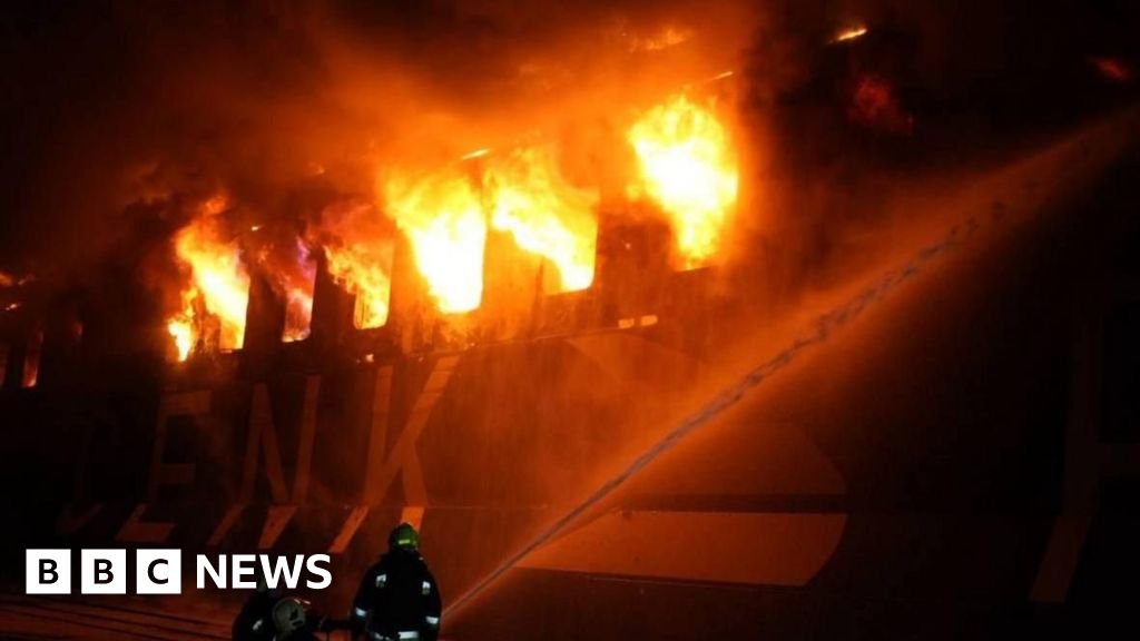 Ferry turco dañado tras ataque en puerto ucraniano