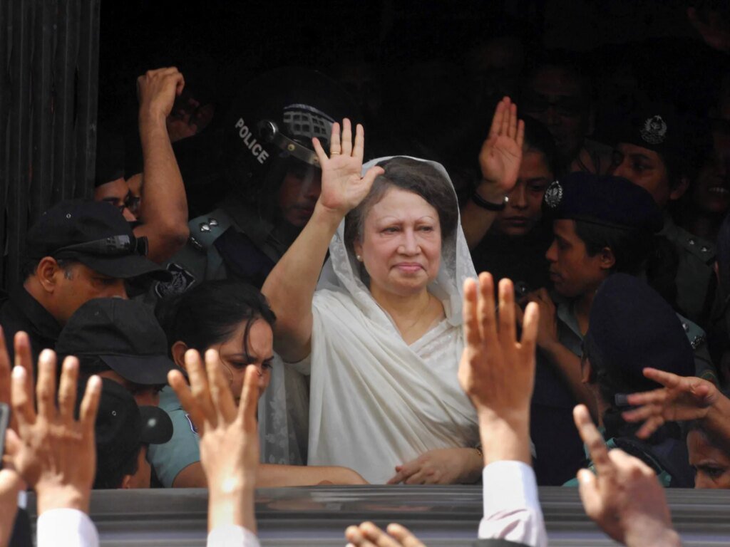 Khaleda Zia: Bangladesh’s Pioneering Female Prime Minister — A Journey of Influence and Defiance