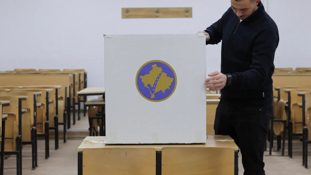 Kosovo Holds Early Election to Resolve Year-Long Political Stalemate