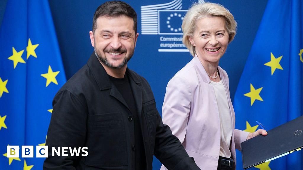 La UE apoya la congelación indefinida de los fondos rusos antes del plan de préstamos para Ucrania.