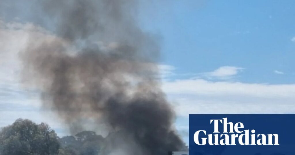 Lithium Battery Blaze on Truck Halts Hume Highway in NSW Over Health Concerns