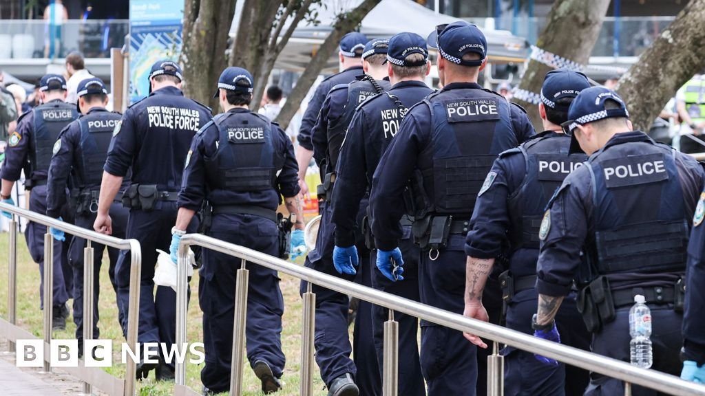 Police 'fired shots from the front': NSW Premier defends Bondi response against criticism.