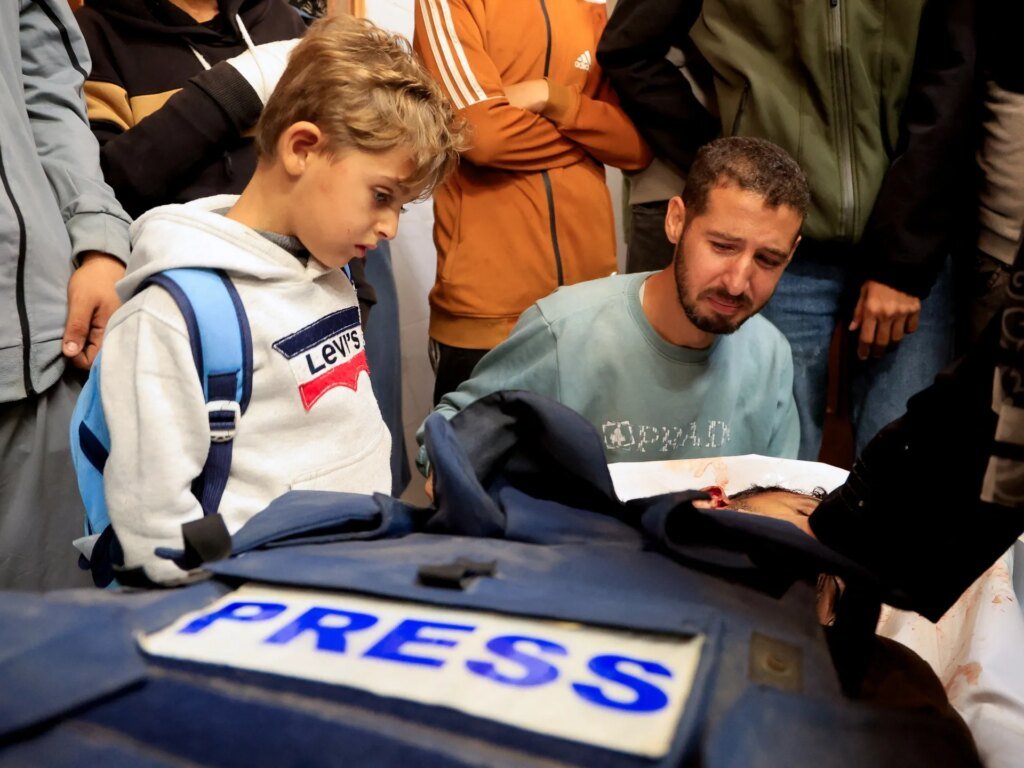 Report: Over 700 Family Members of Palestinian Journalists in Gaza Killed by Israel