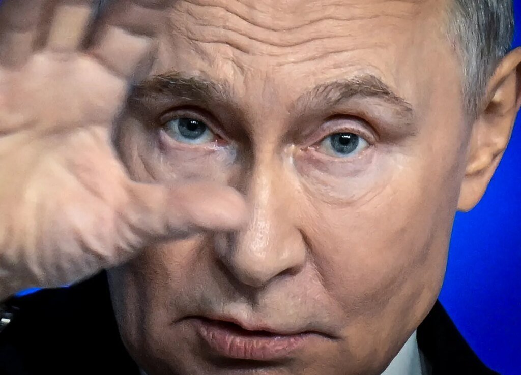 Russia-Ukraine Conflict: Major Developments on Day 1,395