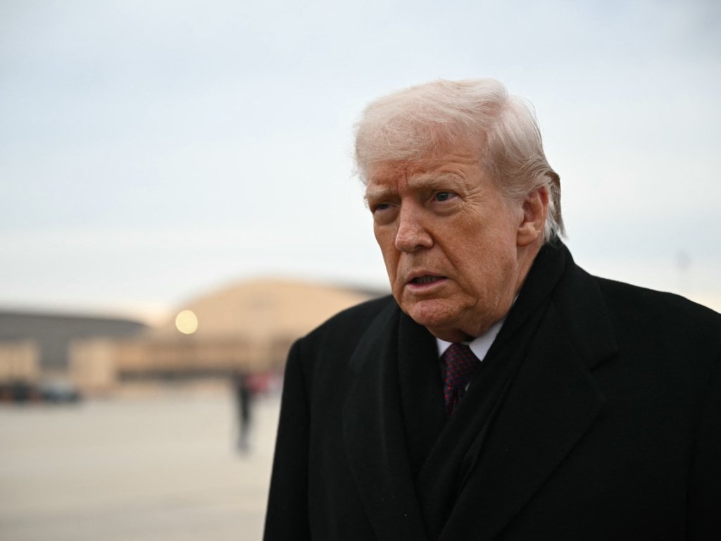 Trump announces significant US operations against ISIL in Syria.