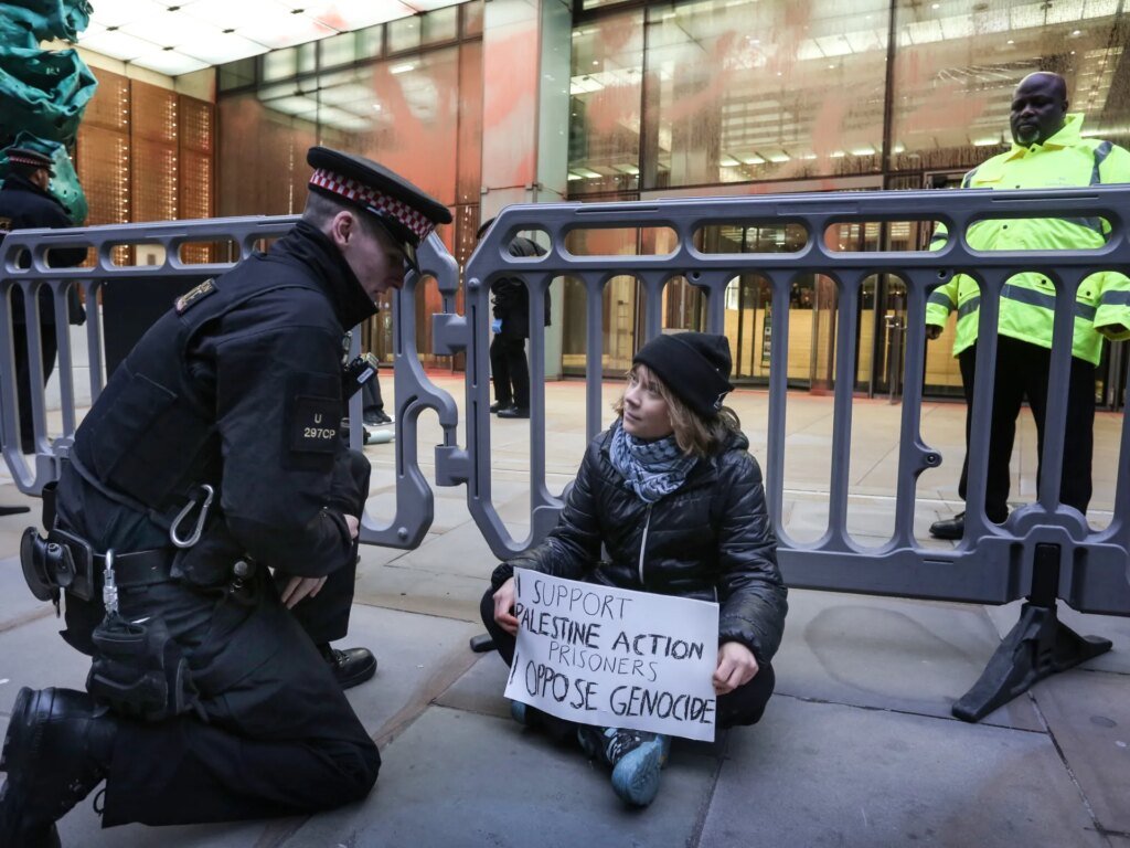 UK Police Arrest Greta Thunberg During Pro-Palestinian Demonstration in London