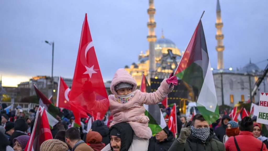 Hundreds of Thousands Unite in Istanbul to Support Gaza