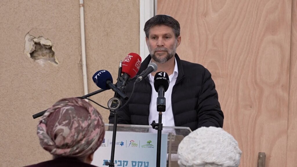 Smotrich claims Trump’s Gaza strategy is detrimental to Israel.