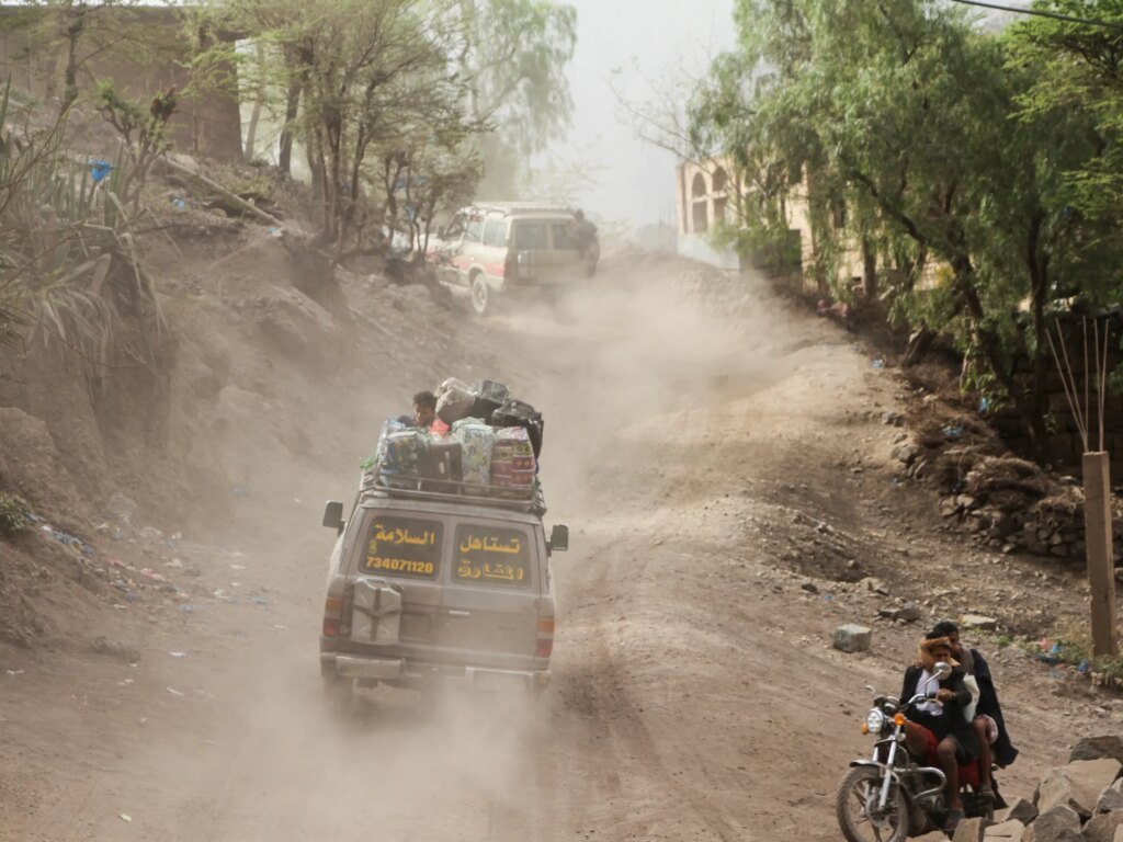 Children among 16 fatalities in car accident in southern Yemen