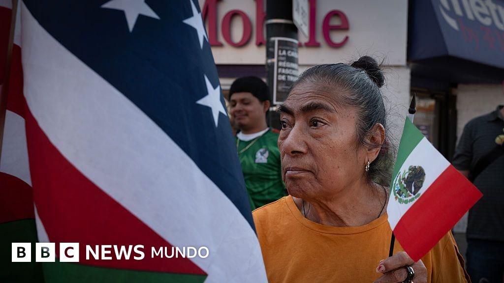 "La gente es reacia a gastar dinero": las consecuencias económicas de las redadas de ICE en "La Villita", el centro mexicano de Chicago.
