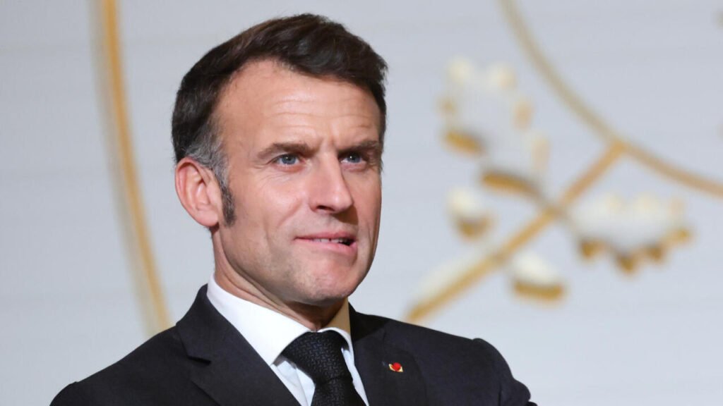Ukraine Conflict Update: Macron Seeks to Reinitiate Dialogue with Putin through a 'European Perspective'