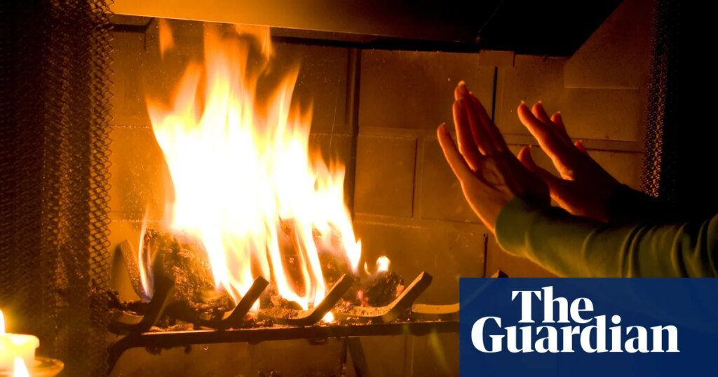 Addressing air pollution must be a government priority to reduce cancer rates, researchers argue.