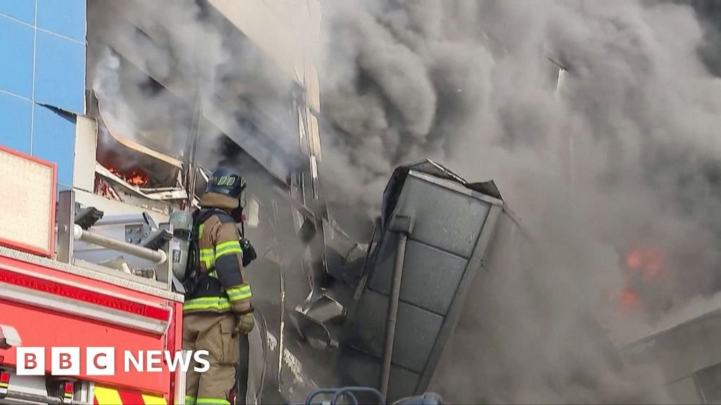 View: Dense Smoke Erupts from South Korean Auto Parts Factory in Fatal Blaze