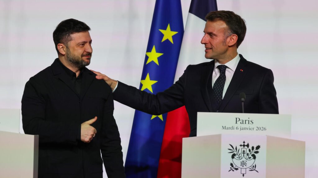 Zelensky Visits Paris to Address Escalating Pressure on Russia Amidst Stalled US Peace Negotiations