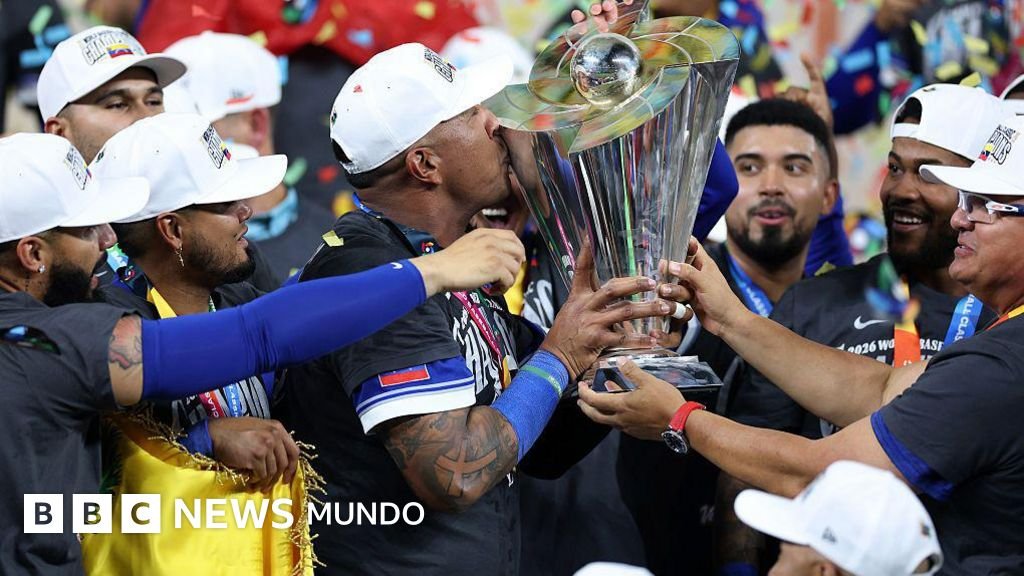 ¡Un logro sin precedentes! Venezuela se corona campeón del Clásico Mundial de Béisbol al vencer a EE.UU. en Miami.