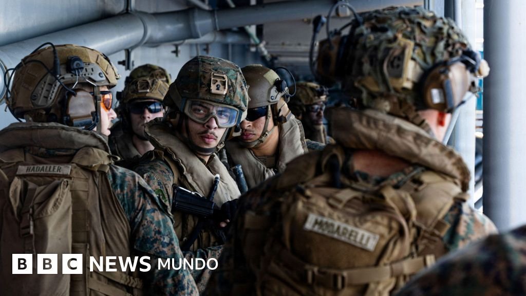 Decenas de aeronaves y la intervención de la CIA: el operativo que salvó al piloto del caza F-15 estadounidense abatido por Irán.