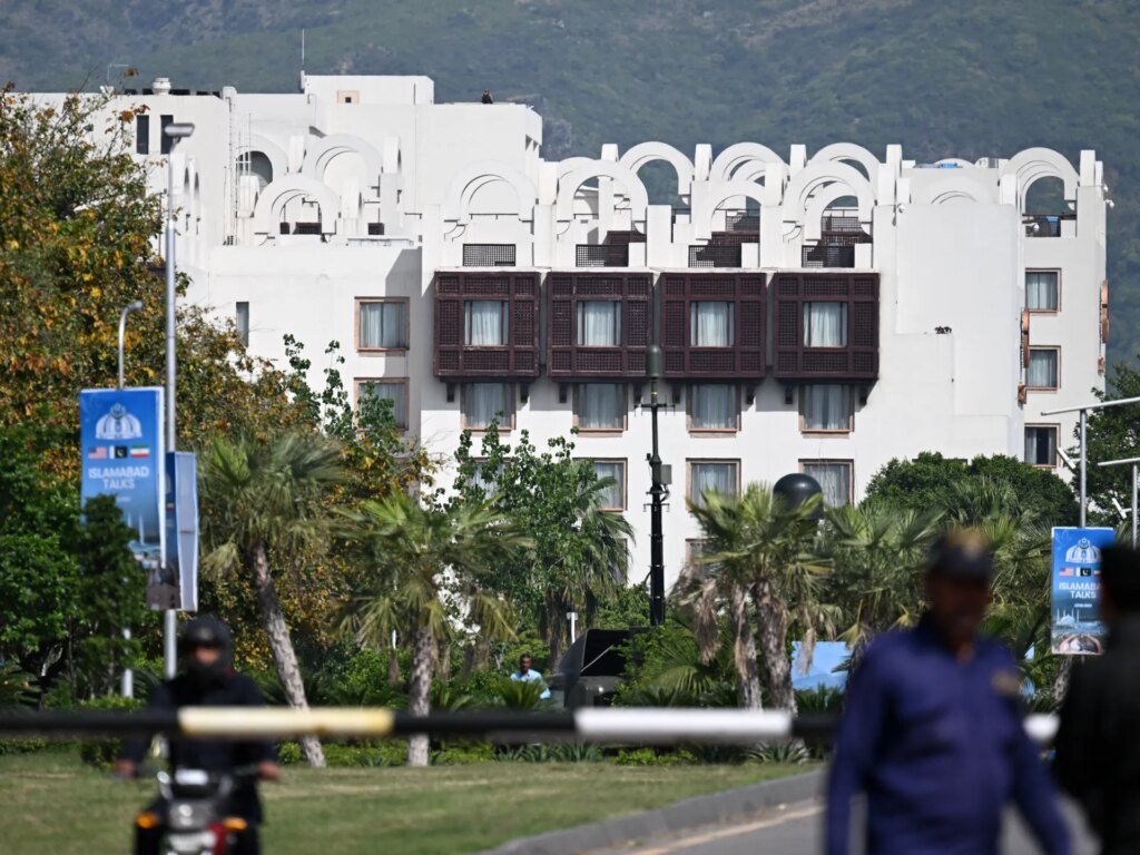 Pakistan hurriedly seeks to re-engage Iran in US negotiations as the ceasefire deadline approaches.