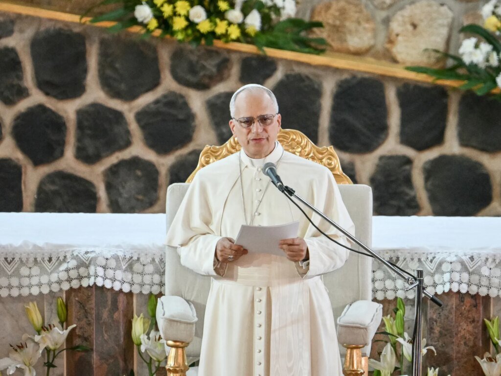 Pope Leo condemns a world dominated by 'tyrants' following Trump's criticisms.