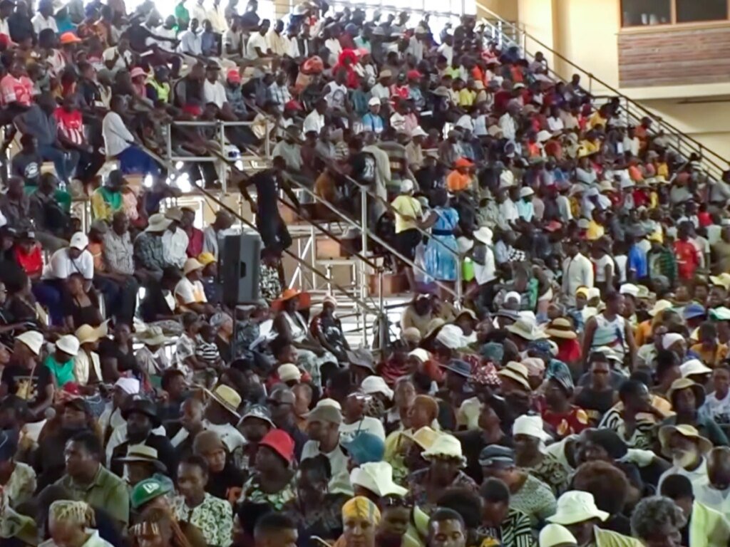 Zimbabweans worry that proposed constitutional amendments will undermine political options.