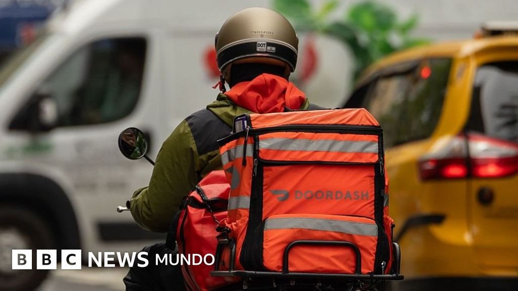 "Cometimos un error": la significativa indemnización que DoorDash deberá pagar tras reconocer que compensó a sus repartidores en Nueva York con menos de lo correspondiente.