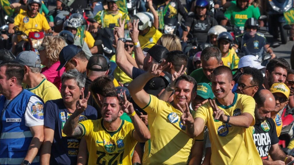 Political demonstrations crowd Brazil's streets one week ahead of elections.